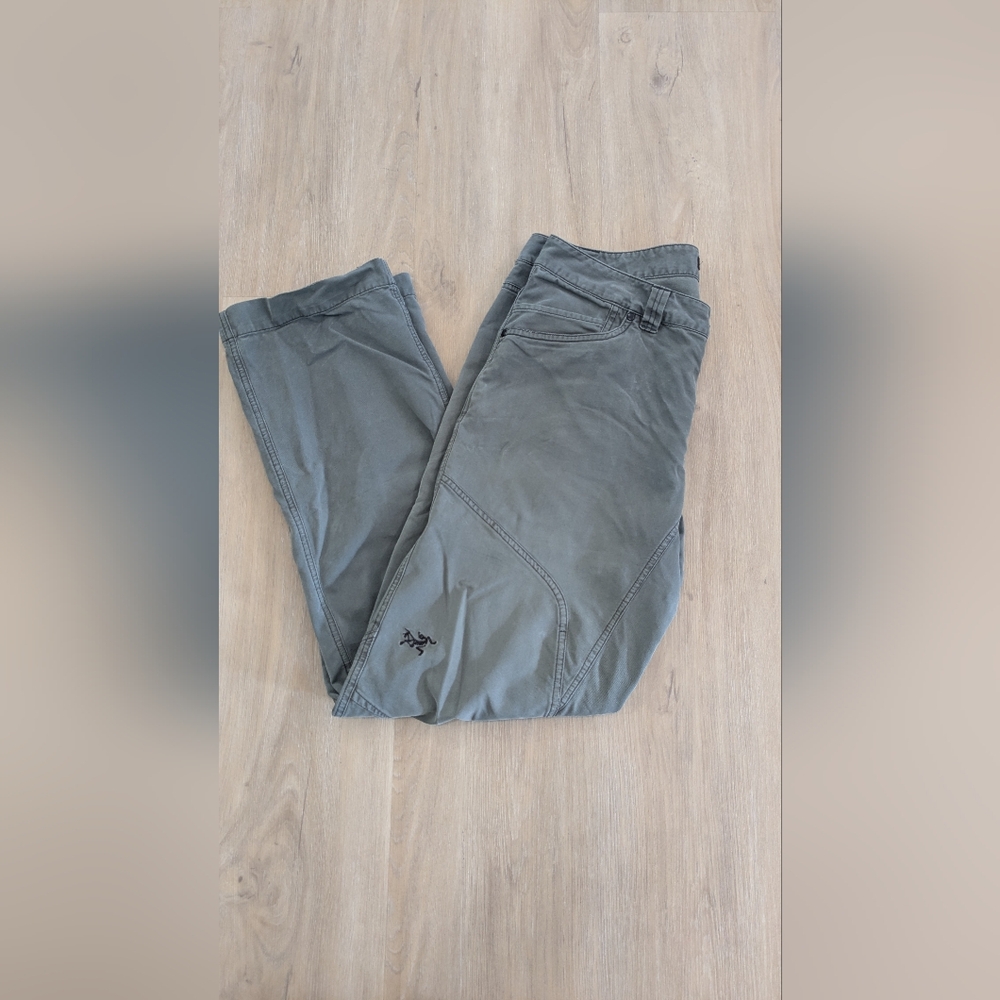 Arc'teryx Pants Men Army Green Sz 34 Inseam 35